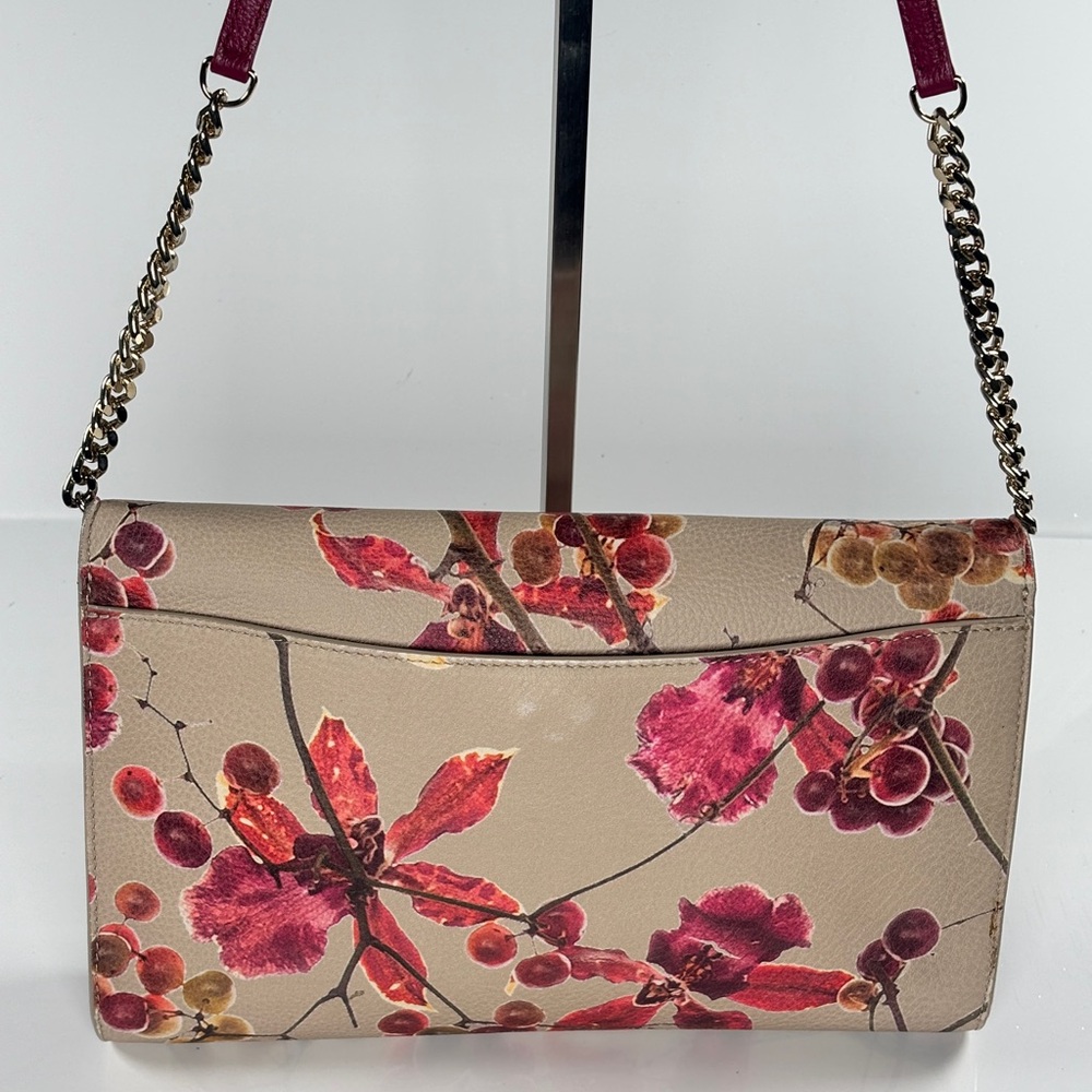 Furla Furla and Cream Floral Crossbody Bag. Chain and leather strap. - Picture 2 of 10